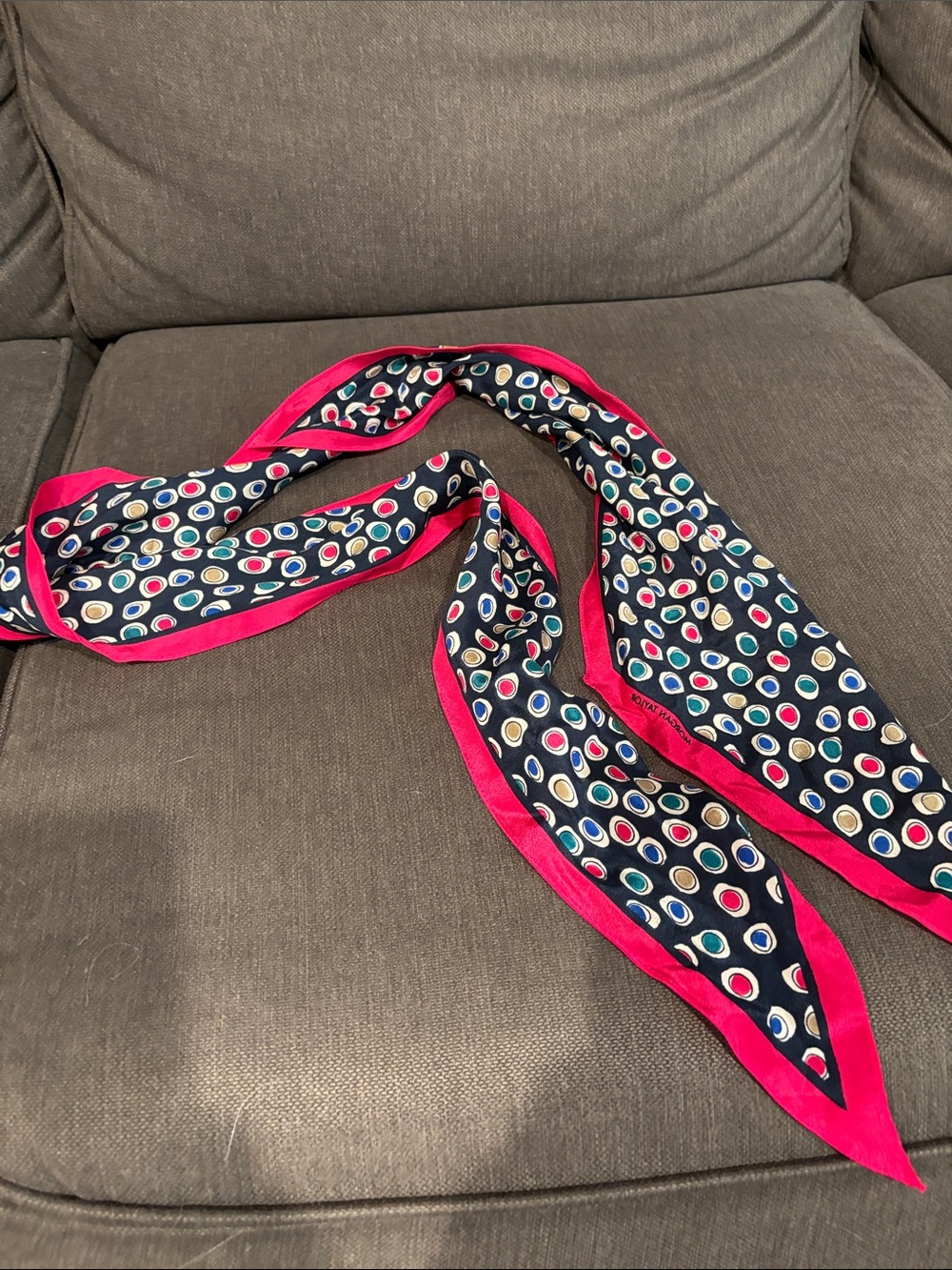 Fashion scarf